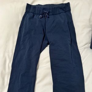 Lululemon Joggers size 2!